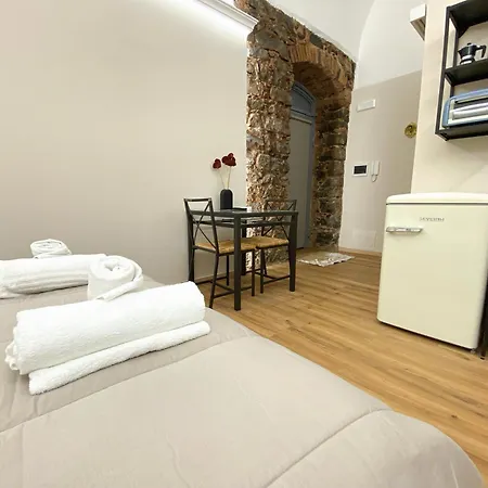 Sicilian Duomo - Lava * Katanya