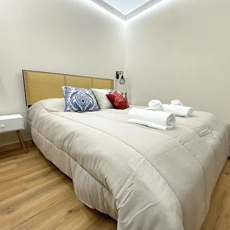 Daire Sicilian Duomo - Lava Katanya