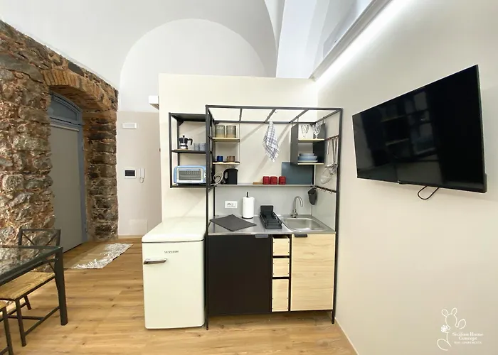 Daire Sicilian Duomo - Lava *