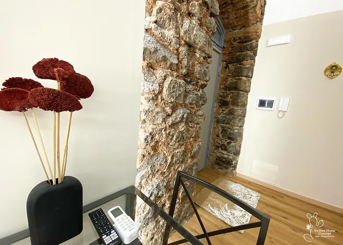 Daire Sicilian Duomo - Lava *